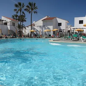 https://lovely-newly-refurbished-1-bedroom-flat-minutes-from.in-canary-islands.com