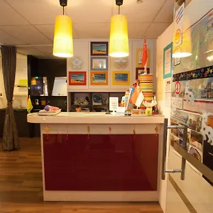 https://river-city-inn.singapore-best-hotels.net